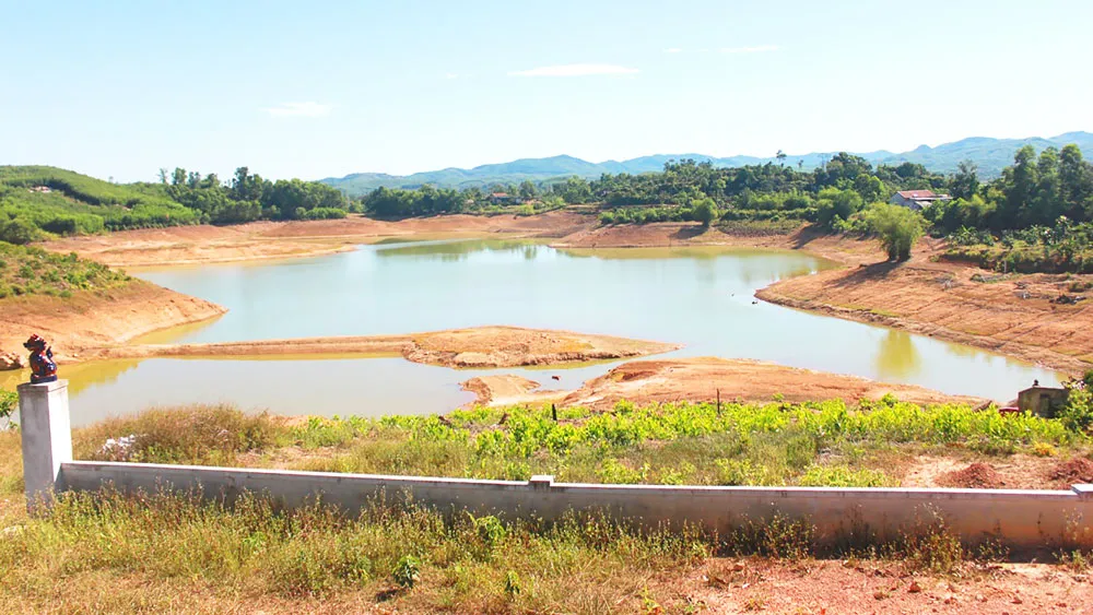 “Bom nước” đe dọa miền Trung ảnh 1