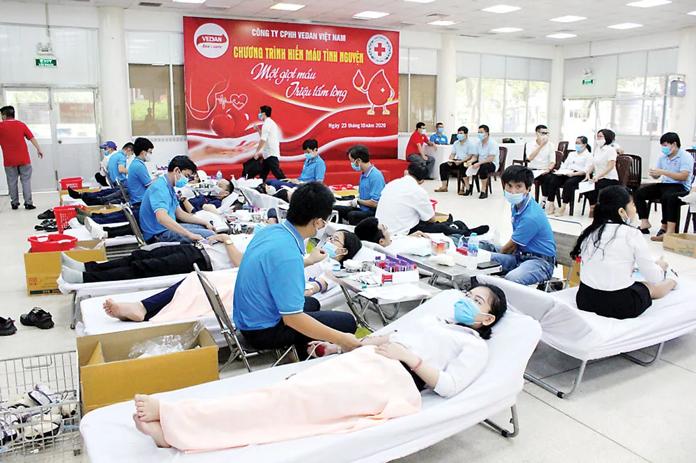 Vedan Việt Nam tổ chức chương trình hiến máu tình nguyện “Một giọt máu - triệu tấm lòng” ảnh 4