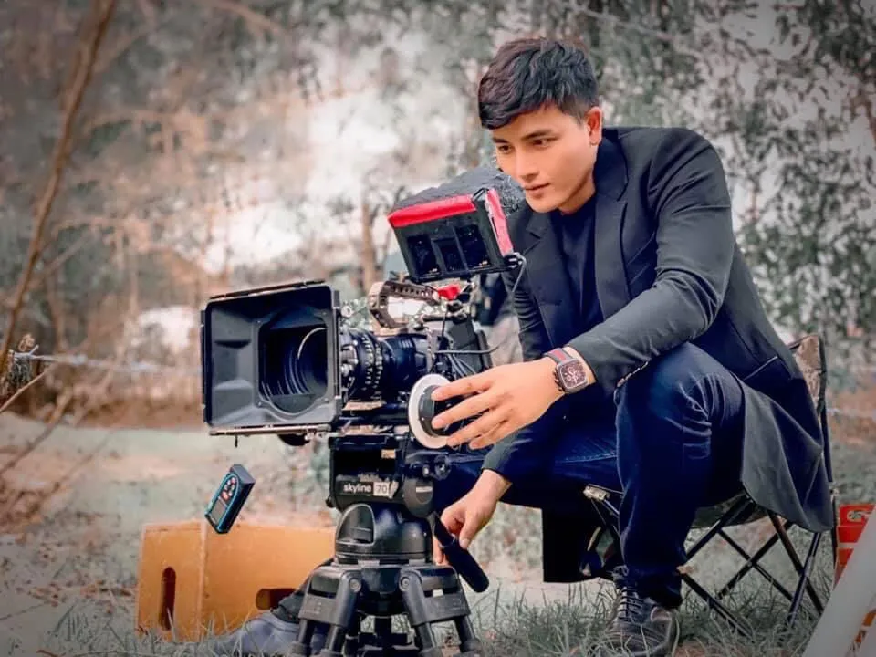 Sức bật từ dàn diễn viên trẻ trong phim “Kẻ sát nhân cô độc“ ảnh 1