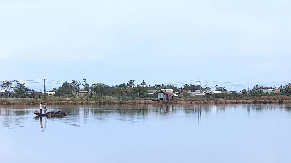 Biết răng chừ quê ơi