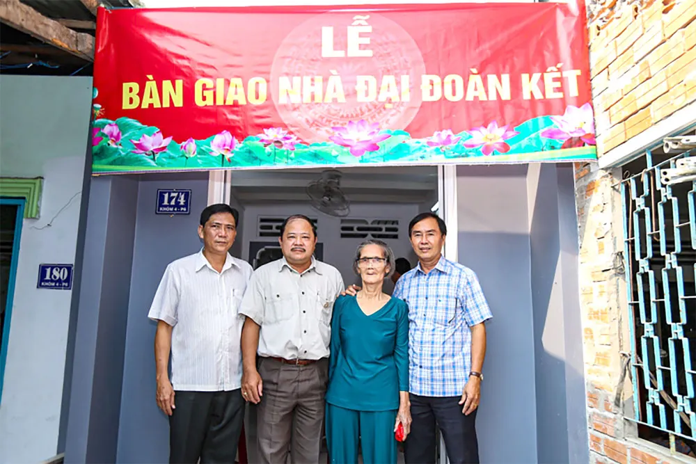 Công ty TNHH MTV Xổ số kiến thiết Đồng Tháp trao nhà Đại đoàn kết tại thành phố Cao Lãnh, Đồng Tháp ảnh 1