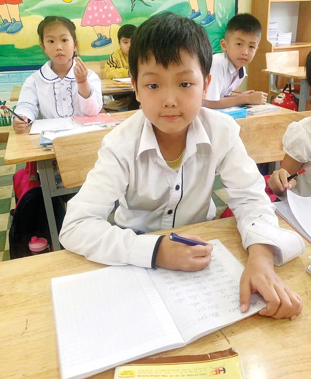 Nghĩa tình mạnh thường quân ảnh 1