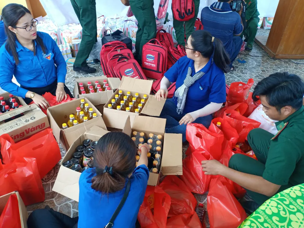 Ngày hội "Tuổi trẻ hành động vì biển, đảo quê hương"  ảnh 4