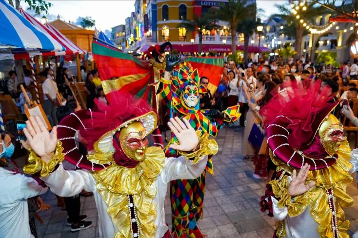 Choáng ngợp trong đêm công diễn “Sắc màu Venice”  ảnh 5