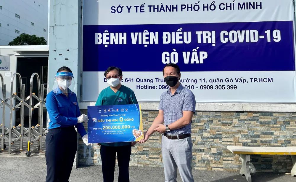 Nhiều hoạt động hỗ trợ người khó khăn từ “Siêu thị mini 0 đồng”  ảnh 1