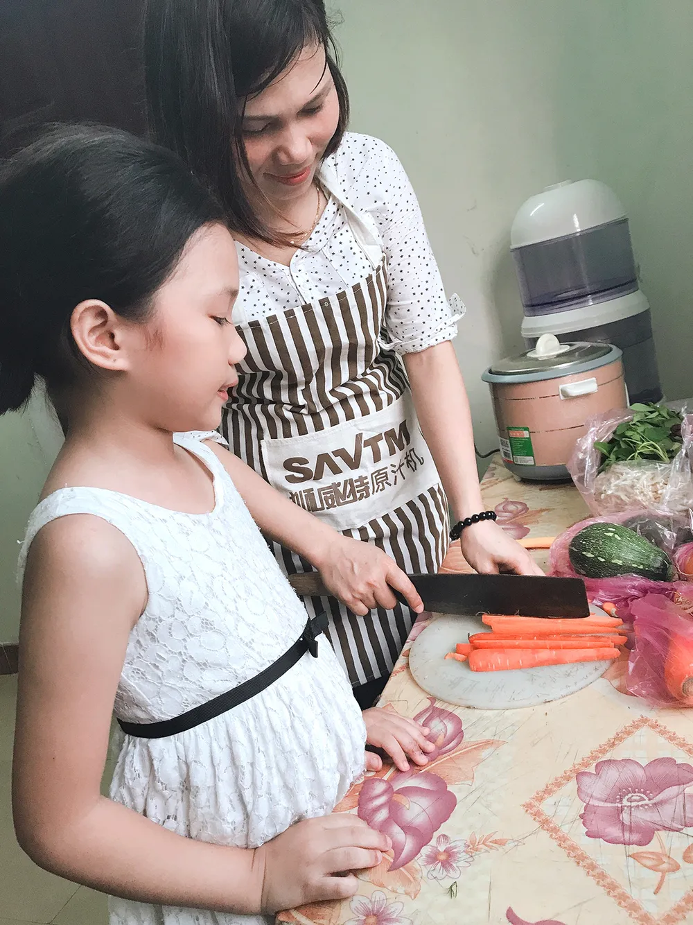  Bớt nặng lòng với áp lực sinh con trai ảnh 1