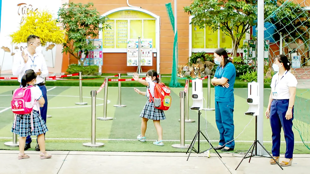 Háo hức ngày trở lại trường ảnh 1