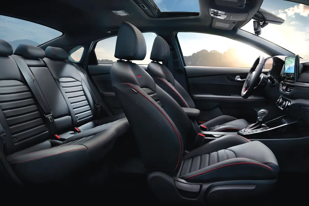 Kia K3 1.6 Turbo GT: Phiên bản chinh phục những khách “mê” cảm giác lái ảnh 1