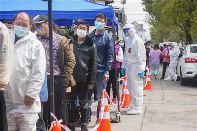 Thành phố Thượng Hải (Trung Quốc) siết chặt lệnh phong tỏa  ảnh 1