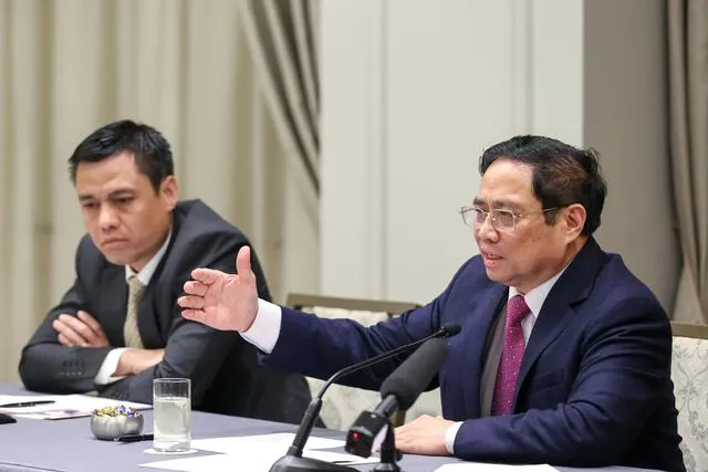 Thủ tướng Phạm Minh Chính gặp các trí thức, sinh viên Việt kiều tại New York ảnh 1