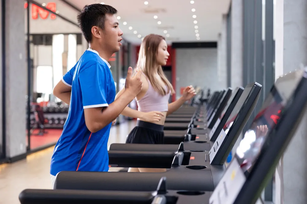 Lý Hoàng Nam hào hứng check-in tổ hợp thể thao chuẩn quốc tế tại NovaWorld Phan Thiet ảnh 1