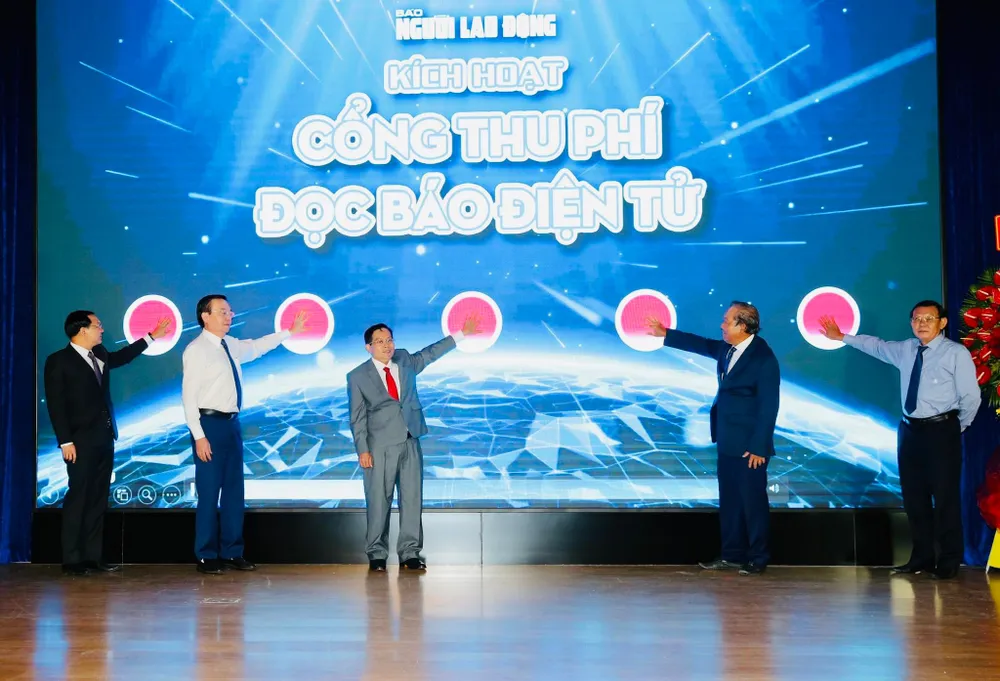 Báo Người Lao Động ra mắt Cổng thu phí đọc báo điện tử