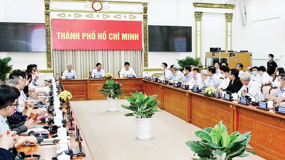 TPHCM không có chủ trương “xóa sổ” KCX-KCN nào ảnh 1