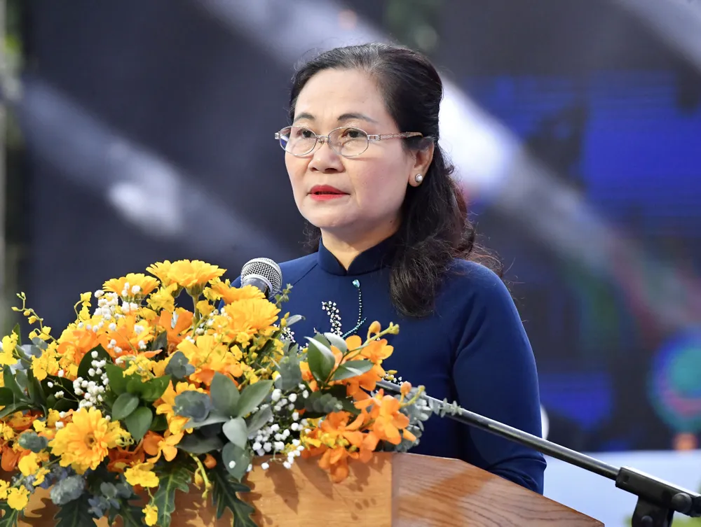 Chủ tịch HĐND TPHCM Nguyễn Thị Lệ phát biểu tại buổi lễ. Ảnh: VIỆT DŨNG