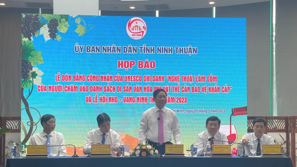 Ông Trần Quốc Nam, Chủ tịch UBND tỉnh Ninh Thuận phát biểu tại buổi lễ