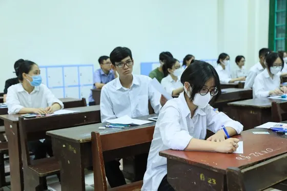 Giao lưu trực tuyến về tuyển sinh khối ngành sức khỏe  ảnh 70