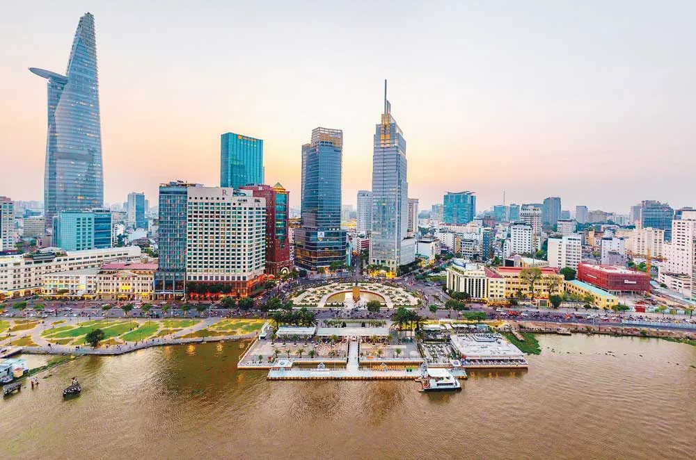 TPHCM ngày càng phát triển hiện đại. Ảnh: HOÀNG HÙNG