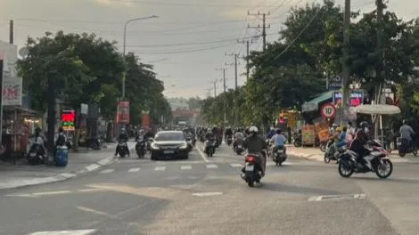 Đường Lý Thường Kiệt, TP Dĩ An sau khi được nâng cấp khá thông thoáng Đường Lý Thường Kiệt, TP Dĩ An sau khi được nâng cấp khá thông thoáng