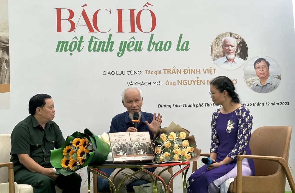 bac-ho-tinh-yeu-bao-la-5357.jpg