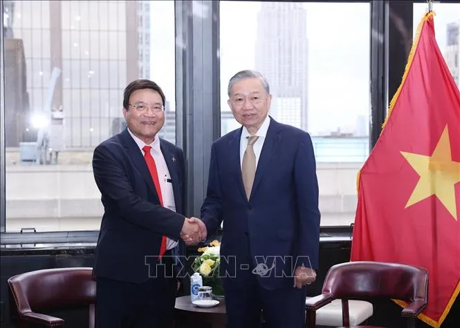 Tổng Bí thư, Chủ tịch nước Tô Lâm tiếp ông Wally Liaw, nhà sáng lập và là Phó Chủ tịch cấp cao phụ trách phát triển kinh doanh Supermicro. Ảnh: TTXVN