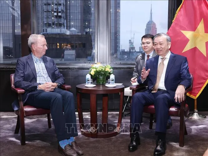 Tổng Bí thư, Chủ tịch nước Tô Lâm tiếp lãnh đạo Tập đoàn Google. Ảnh: TTXVN