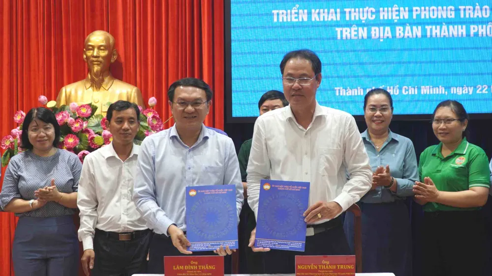 Ủy ban MTTQ Việt Nam TPHCM và Sở KH-CN TPHCM ký kết ghi nhớ hợp tác