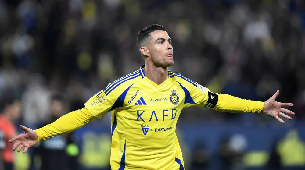 Cristiano Ronaldo có nhiều tiền khi ở lại Al-Nassr nhưng vẫn có thể chơi ở FIFA Club World Cup