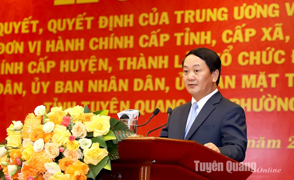 Bí thư Tỉnh ủy Hầu A Lềnh phát biểu tại buổi lễ. Ảnh: THANH NGHỊ