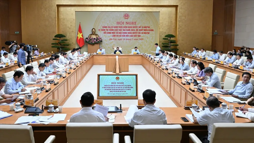 Thủ tướng Phạm Minh Chính chủ trì hội nghị 