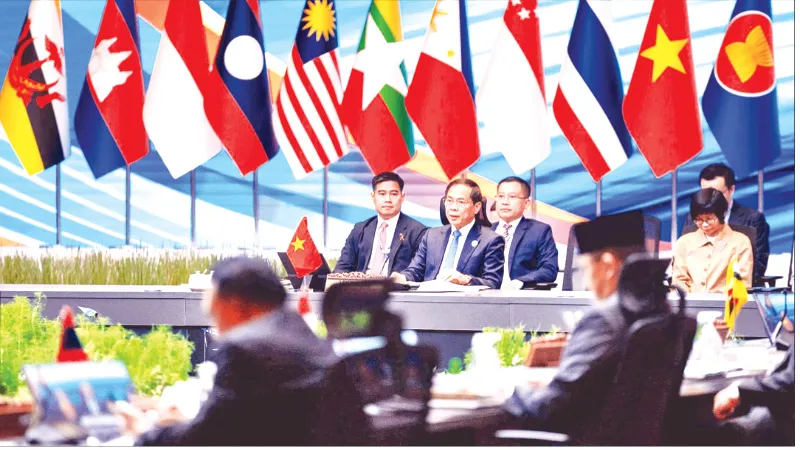  Phó Thủ tướng, Bộ trưởng Bộ Ngoại giao Bùi Thanh Sơn tại Hội nghị Bộ trưởng Ngoại giao ASEAN lần thứ 58 diễn ra ở Malaysia, tháng 7-2025. Ảnh: BNG