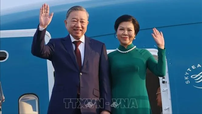 Tổng Bí thư Tô Lâm và Phu nhân. Ảnh: TTXVN