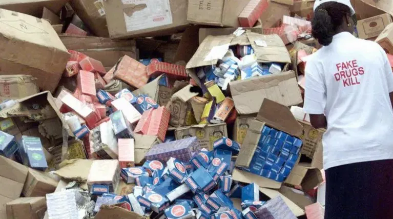 Thuốc giả đe dọa tính mạng con người. Ảnh: GETTY IMAGES