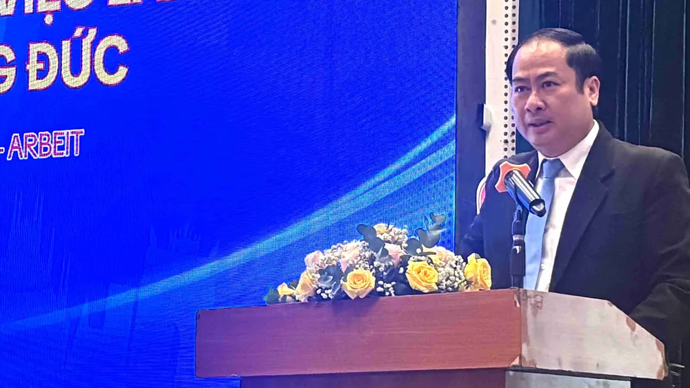 Ông Hồ Như Duyến phát biểu khai mạc hội thảo. Ảnh: KIM HUYỀN