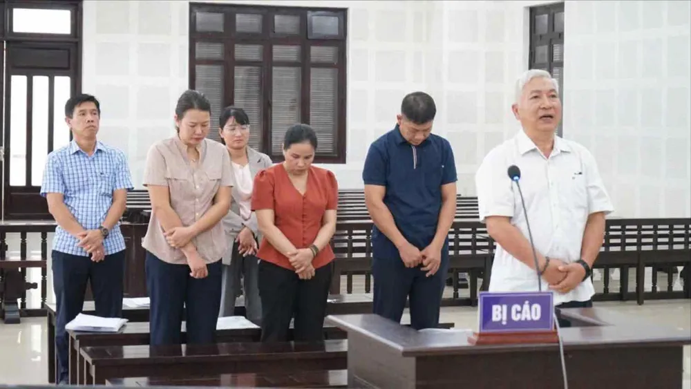 Các bị cáo tại tòa