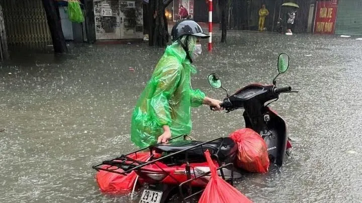 Doanh nghiệp bảo hiểm khẩn trương báo cáo và bồi thường thiệt hại sau bão số 10