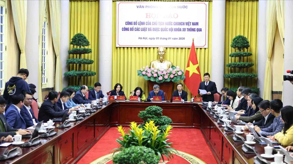 Họp báo công bố Lệnh của Chủ tịch nước về 13 luật đã được Kỳ họp thứ 10, Quốc hội XV thông qua