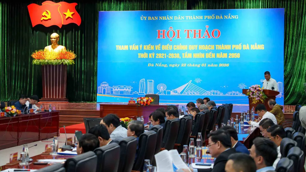 Hội thảo tham vấn ý kiến về điều chỉnh Quy hoạch TP Đà Nẵng thời kỳ 2021-2030, tầm nhìn đến năm 2050. Ảnh: XUÂN QUỲNH