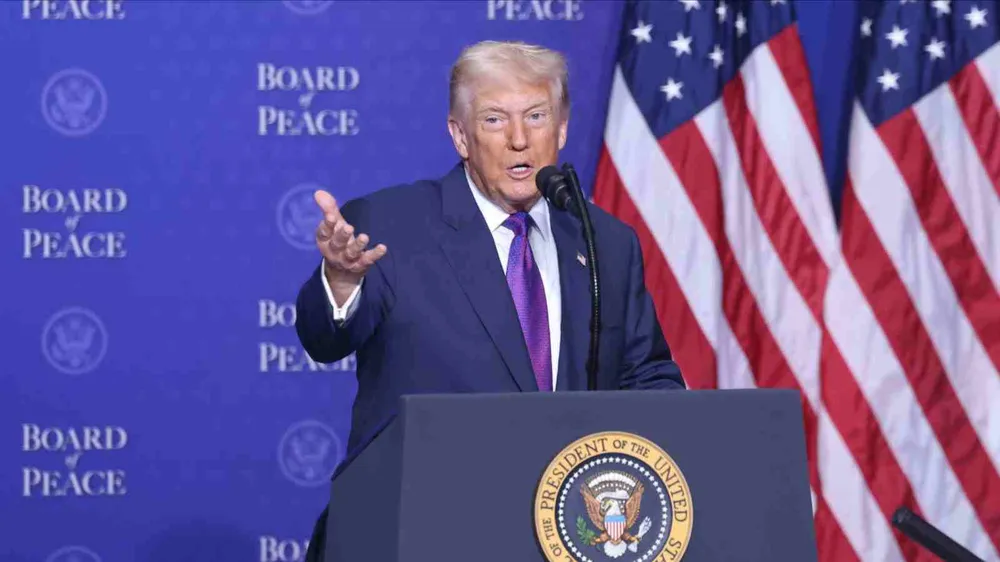 Tổng thống Mỹ Donald Trump, Chủ tịch Sáng lập Hội đồng Hòa bình về Gaza phát biểu tại Phiên khai mạc Hội đồng Hoà bình về Gaza. Ảnh: TTXVN