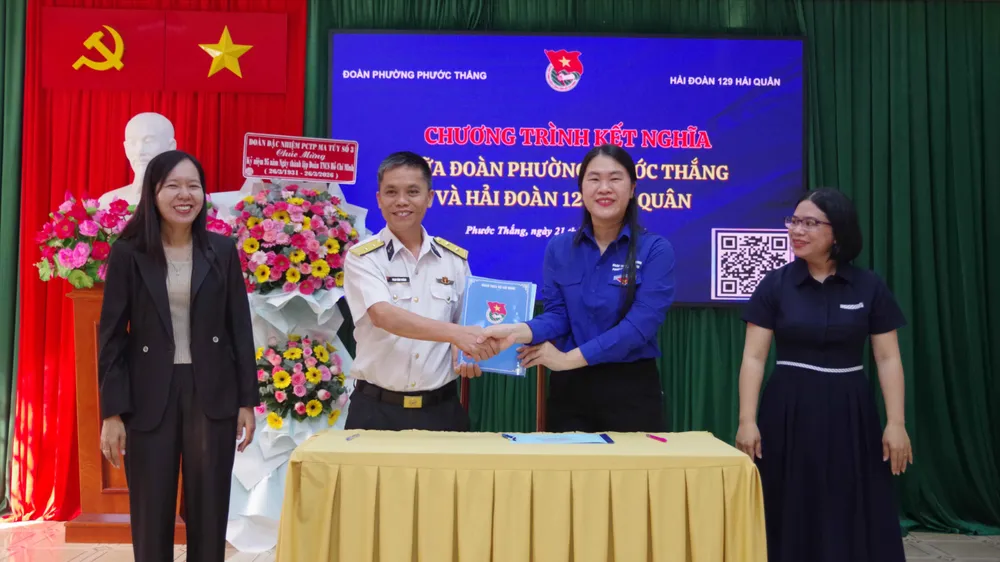 Các đơn vị ký kết kết nghĩa tại chương trình