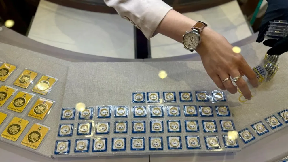 Sáng 21-3, giá vàng giảm 5,1 triệu đồng/lượng