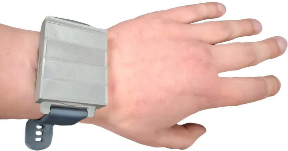 Thiết bị đeo phát hiện vi nhựa (ẢNH: TECHXPLORE) 