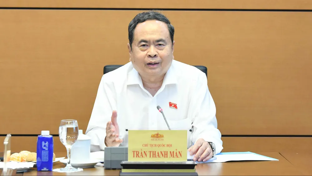 Chủ tịch Quốc hội Trần Thanh Mẫn chủ trì cuộc họp. Ảnh: CỔNG THÔNG TIN ĐIỆN TỬ QUỐC HỘI 