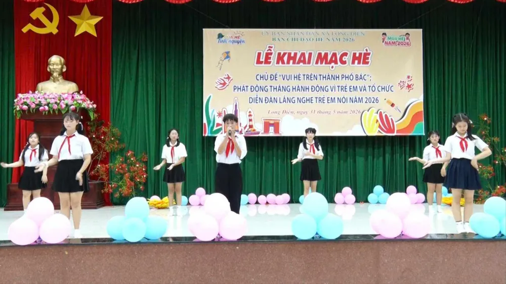 Chương trình khai mạc hè ở xã Long Điền