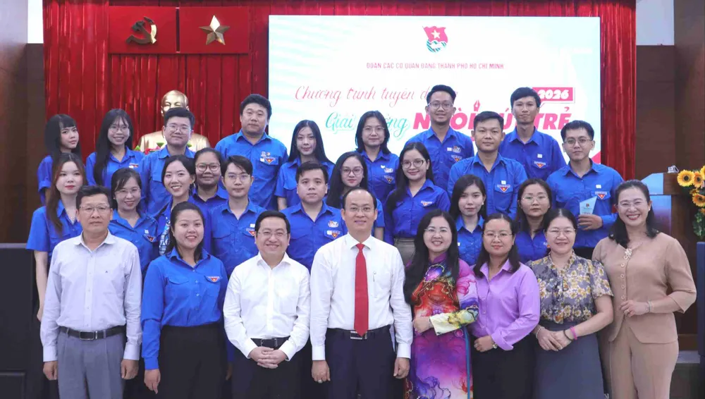 Các phóng viên - biên tập viên được tuyên dương Giải thưởng Ngòi Bút Trẻ năm 2026
