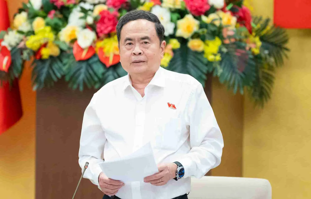 Đồng chí Trần Thanh Mẫn phát biểu tại hội nghị. Ảnh: CẨM HÀ 