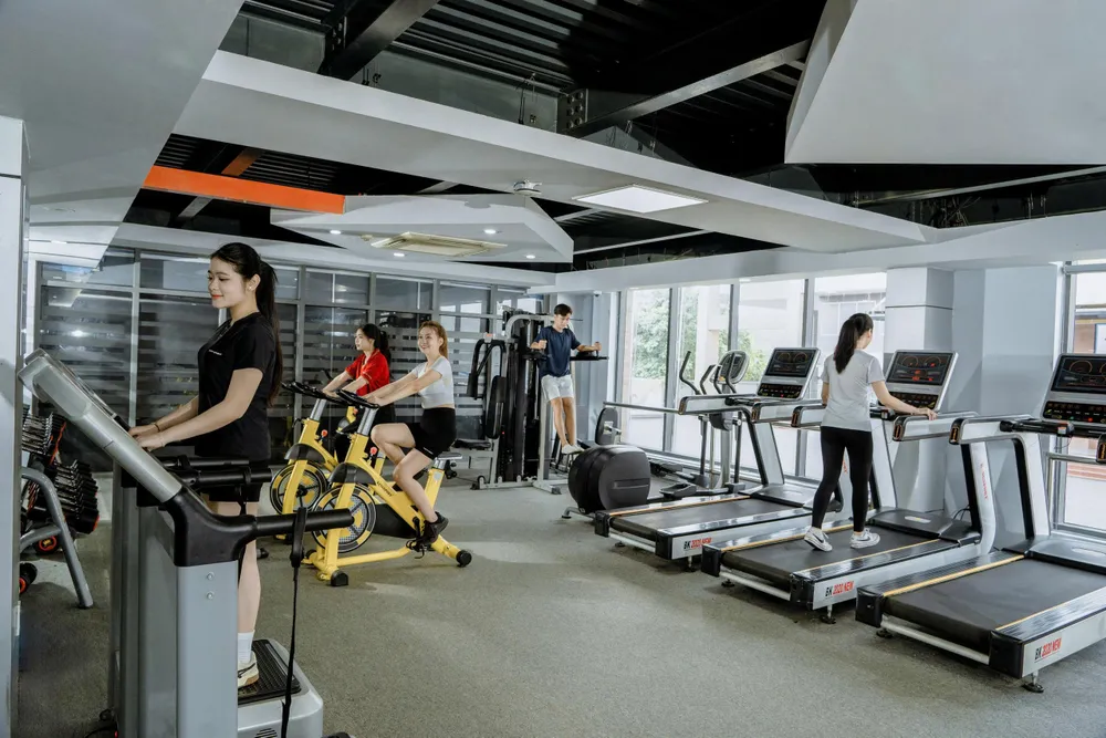 Không gian phòng tập Gym dành cho sinh viên.jpg
