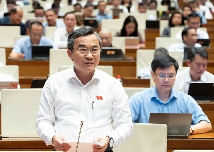 12 phi hùng.jpg