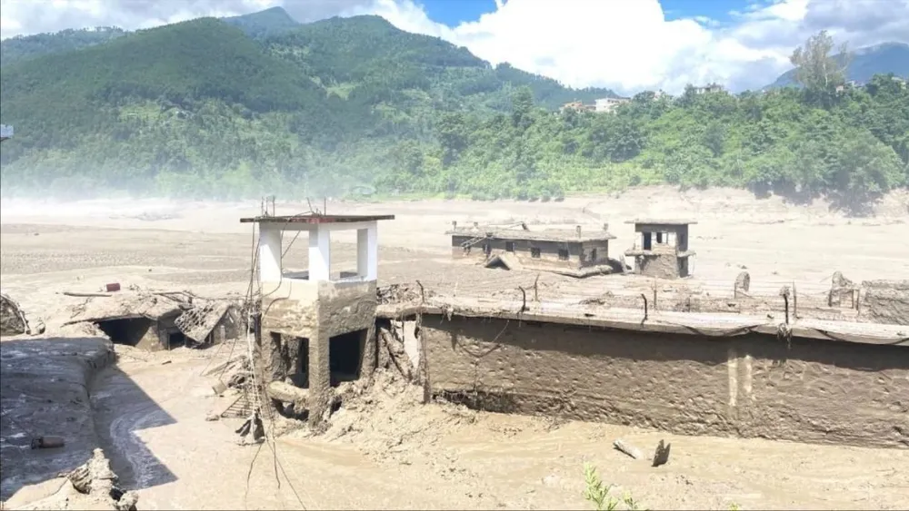 Lũ quét tại quận Nuwakot, Nepal. Ảnh: XINHUA