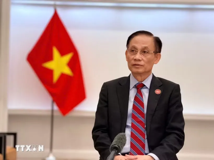 trung.jpg