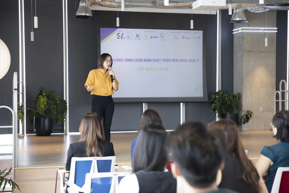 Chị Võ Ngọc Tuyền, Người sáng lập kiêm Giám đốc điều hành Dear Our Community.jpg